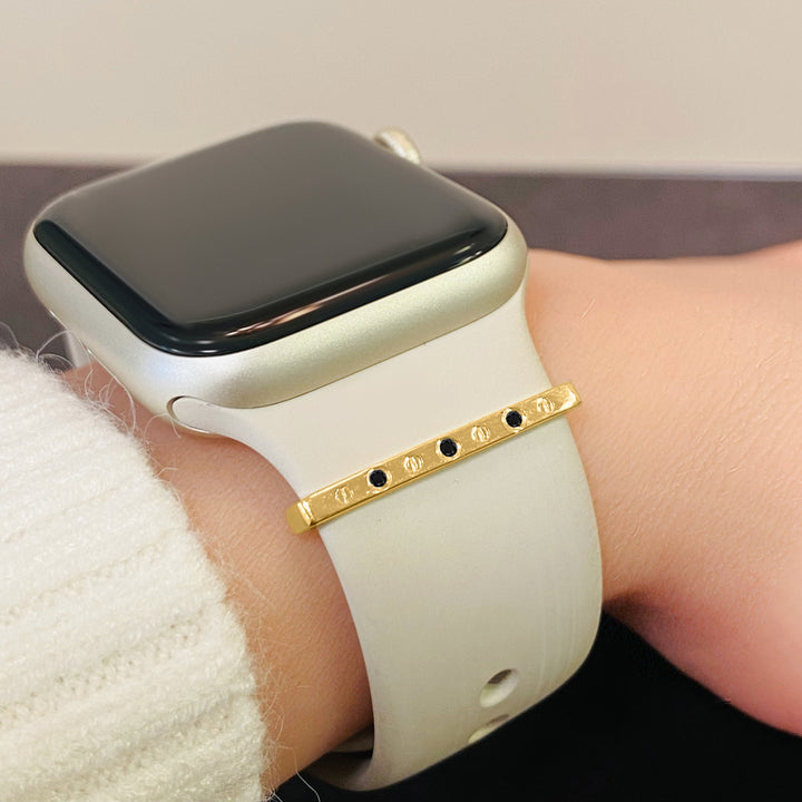 צ'ארם ברגים מזהב 14 קראט משובץ ביהלומים שחורים לרצועת שעון חכם - TEZORO WATCH CHARMS